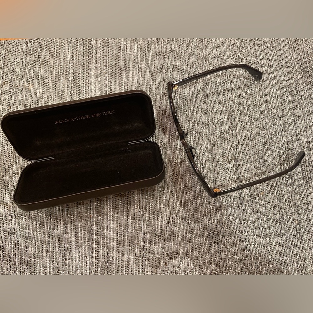 Alexander McQueen sunglasses